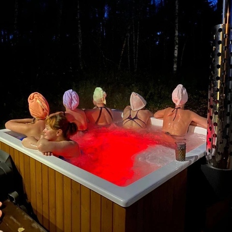 Купель Фурако Polar Spa ELITE QUATTRO 200 квадратная с интегрированной печью для 6-8 человек (термососна светлая) фото  фото - 12